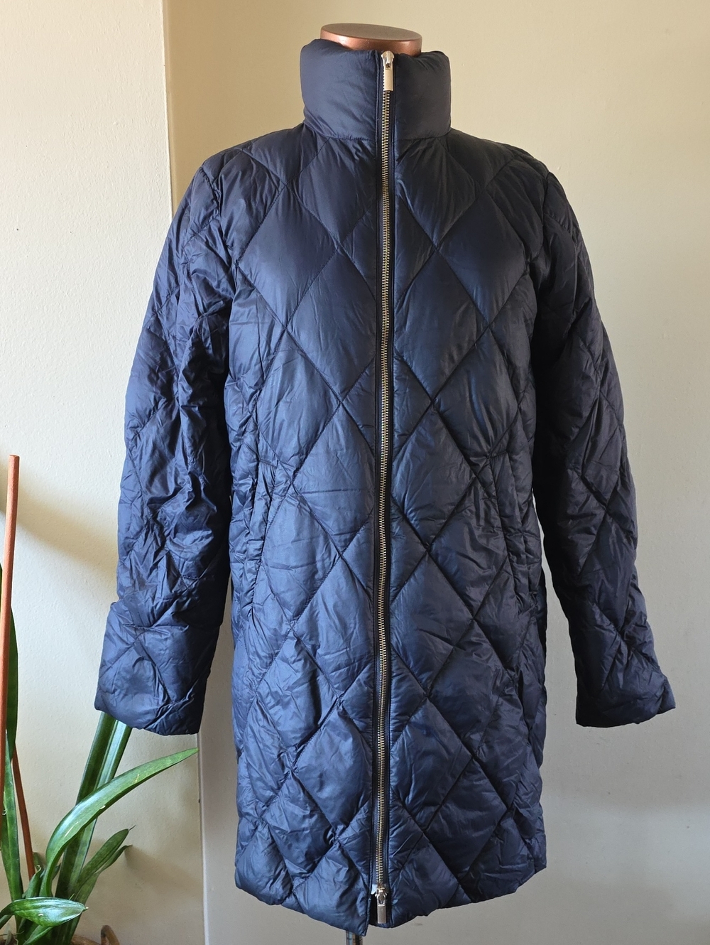 SIMONS The Recycled Fiber Packable Coat - Quilted Downfilled - Navy - S